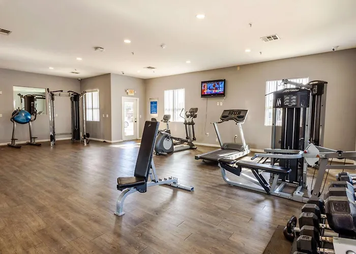 Tolleson Stylish Retreat For 2 Guests *