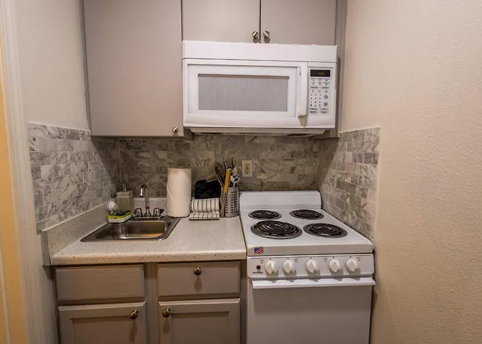 Apartment Tolleson Stylish Retreat For 2 Guests