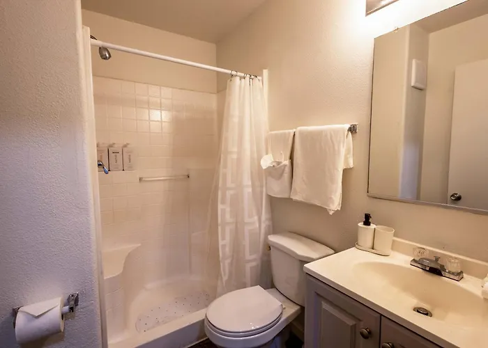 Apartment Tolleson Stylish Retreat For 2 Guests *